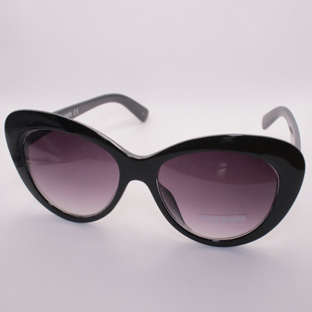 Steve Madden Black Acetate Oversized Cat Eye Purple Gradient Lens Sunglasses